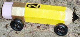 picture of girls pinewood derby car